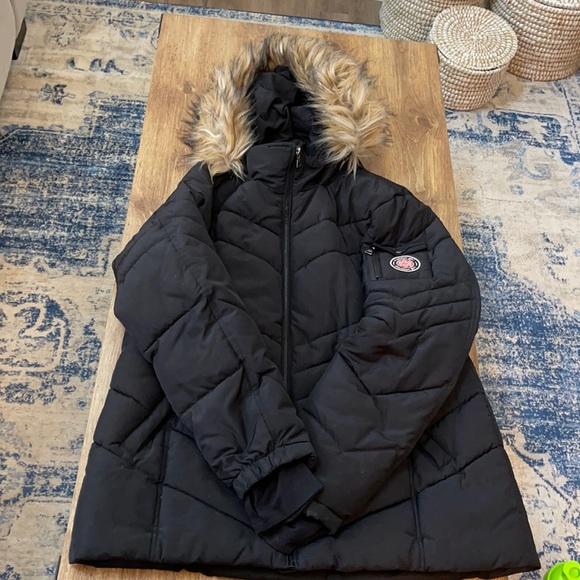 Madden Girl Jackets & Blazers - Madden Girl puffer jacket